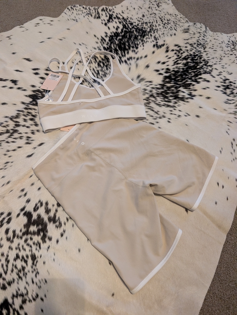 Women’s Athletic Bike Shorts and Sports Bra Set in Beige - Picture 4 of 4